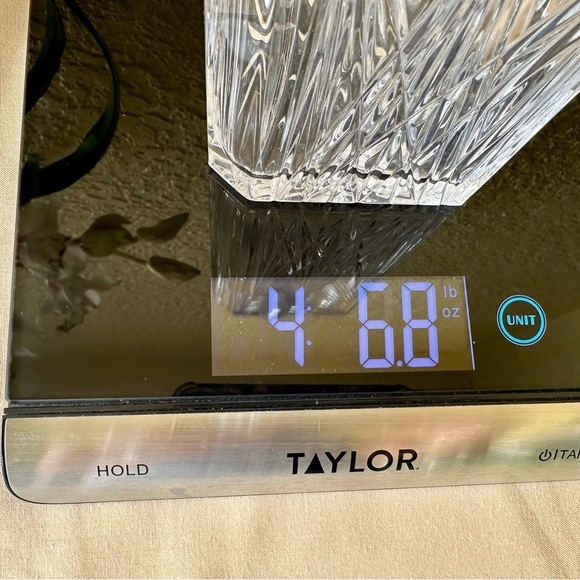 Clear Crystal Decanter - Picture 6 of 6